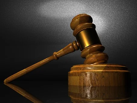 law-1063249__340.jpg