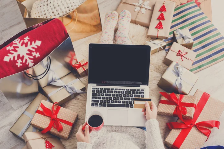Learn How to Shop Smart This Holiday Season