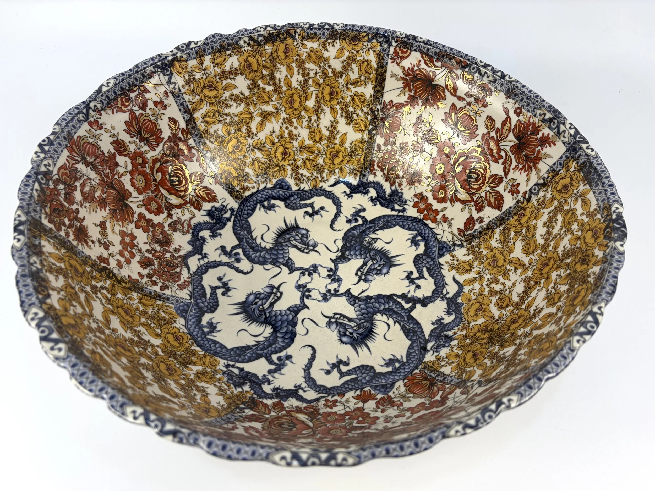 sectioned dragon bowl 1.jpeg