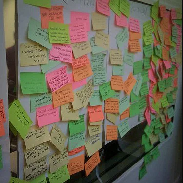 postit_Features.jpg