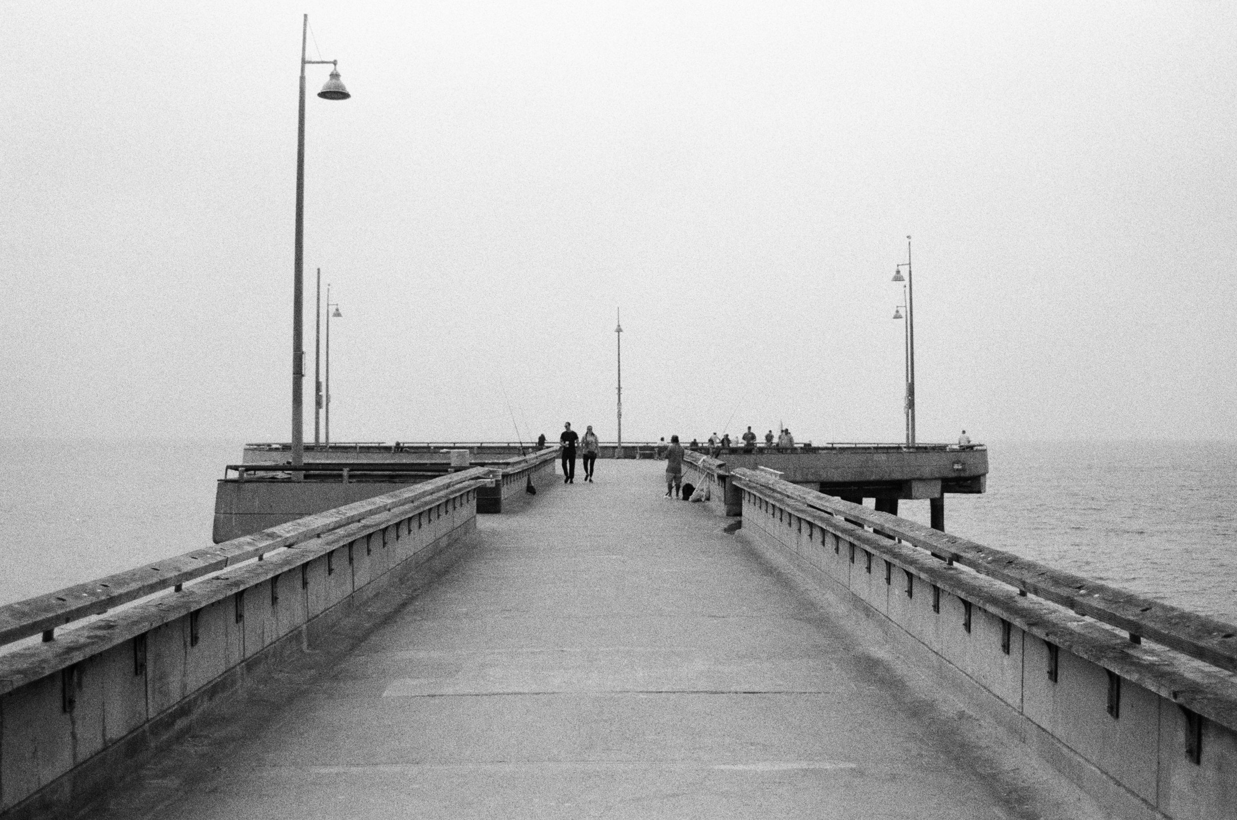 Marina Del Rey FM2bk 35105mm ISO200 f5-6 HP5-7.jpg