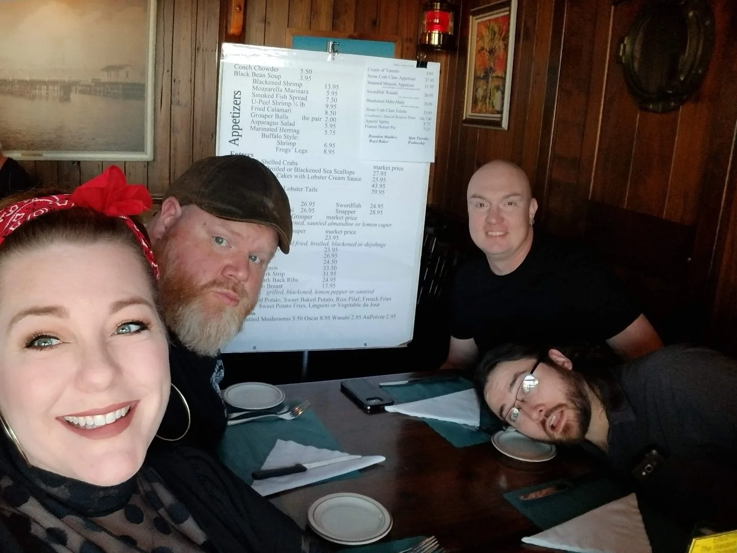 Just a reminder that these are the final shows for Avey Grouws Band, so make your plans to celebrate these 8+ years with us! 

11/22 Davenport, IA @rhythmcitycasino 730pm
12/21 Grinnell, IA (duo) @solerawinebarofgrinnell 
1/16 Cherokee, IA Kee Live M