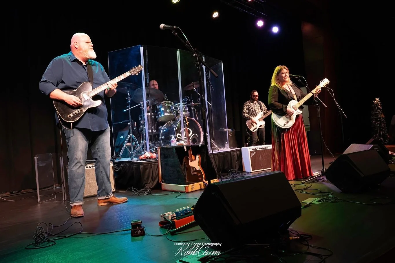 Quad Cities we can&rsquo;t thank you enough. For last night and the line stretching all through the casino to get in, to those that flew in, drove hundreds of miles, came with gifts, danced, sang, laughed and cried. You are incredible and we couldn&r