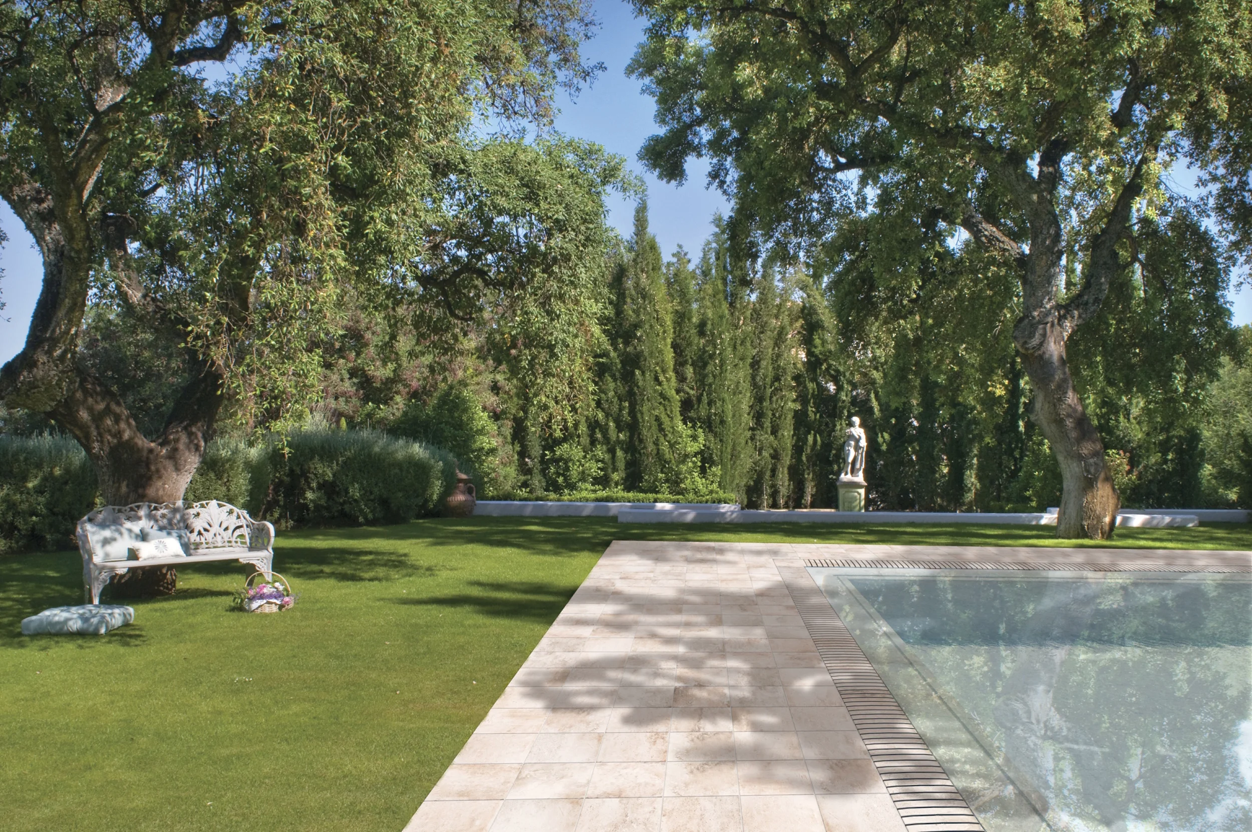 garden blanco flex grid.jpg
