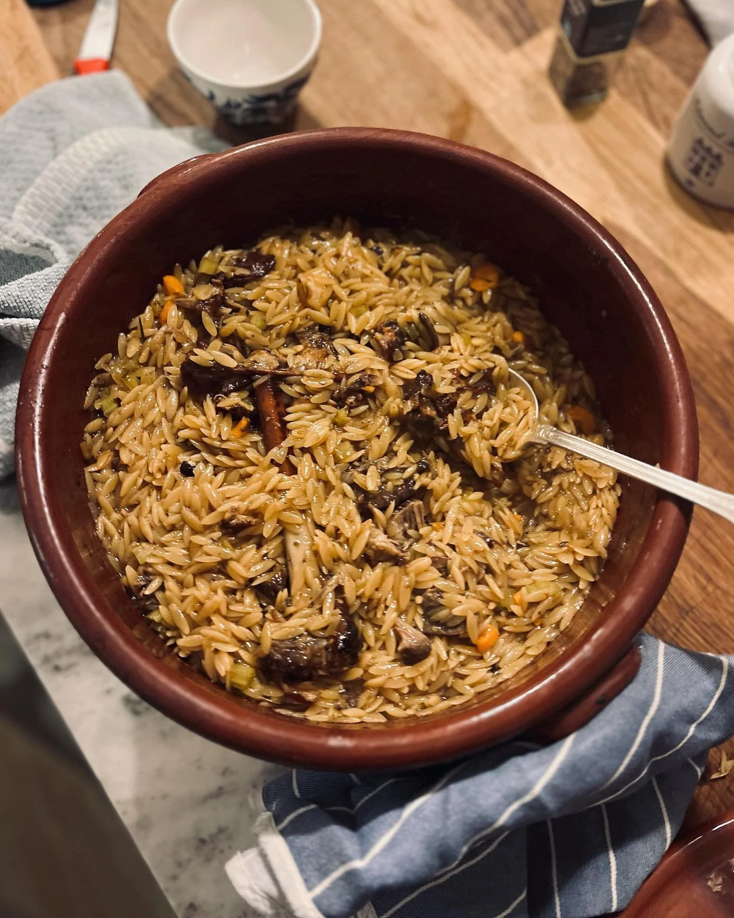 Not sure which dish is better, the 6hr wood fired lamb, or using the bones &amp; pans juices the next day to do Kritharaki with Parmesan rinds&hellip; 
.
.
.
#eatingin #kritharaki #bonebroth #lambkritharaki #orzo #bakedkritharaki #comfortfood #fallfo
