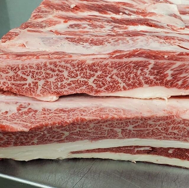 Umami Olive Fed Karubi plate, specially for the @chef_zimmerman ! #olivefedwagyu #olivefed #olivefedwagyu#umamiolivefed#umamibeef#meat#wagyu#olivefeedcorporation