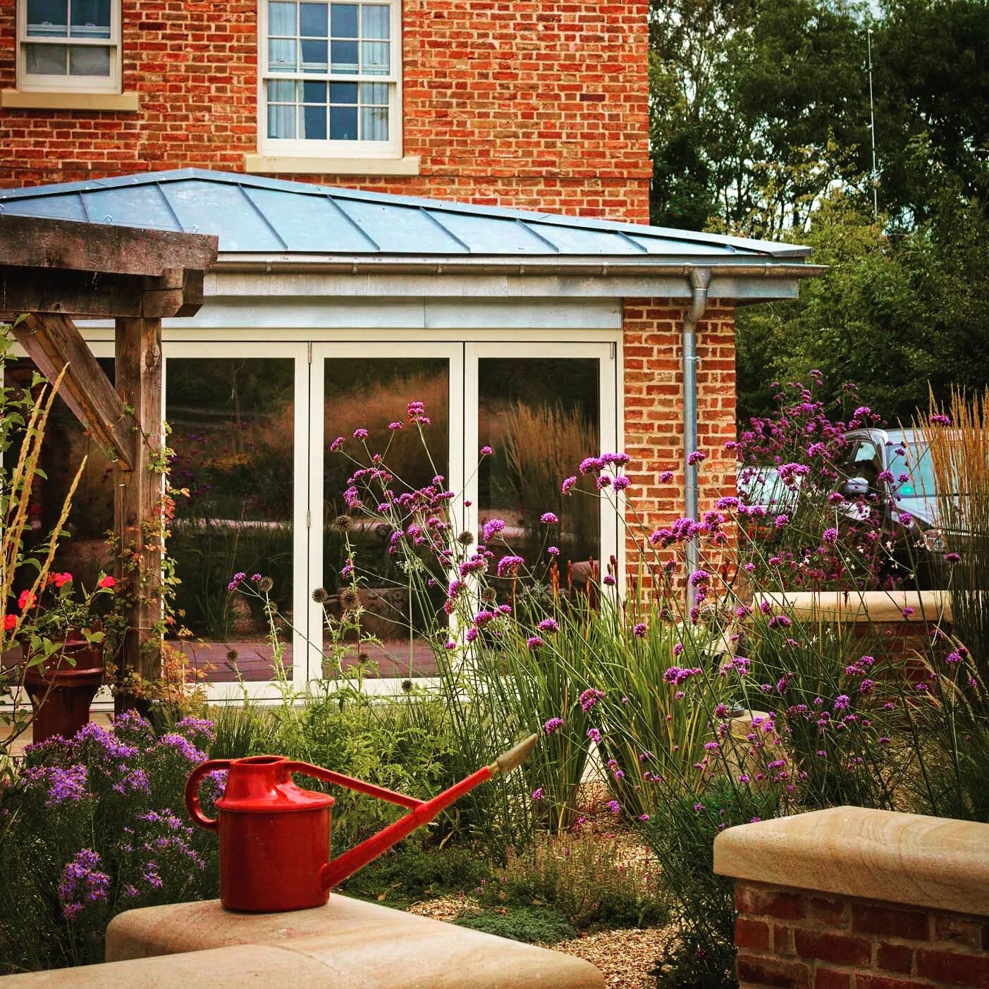 We have a new featured project - Lockington. Please follow the link in our bio to view our write up of this beautiful family home 🏡
.
.
.
.
.
#architecture #architects #newbuild #garden #home #yorkshire