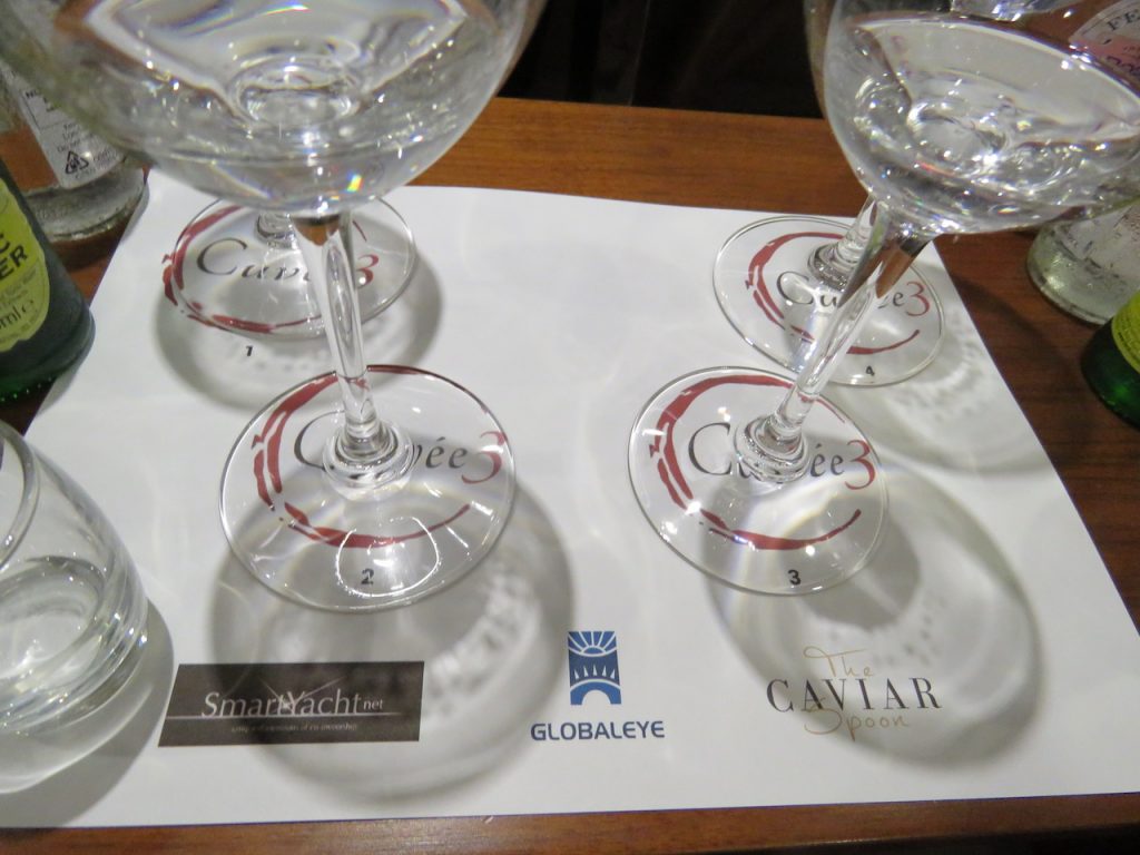 Eleonora of Cuvee3 prepared plenty of glasses and tasting mats