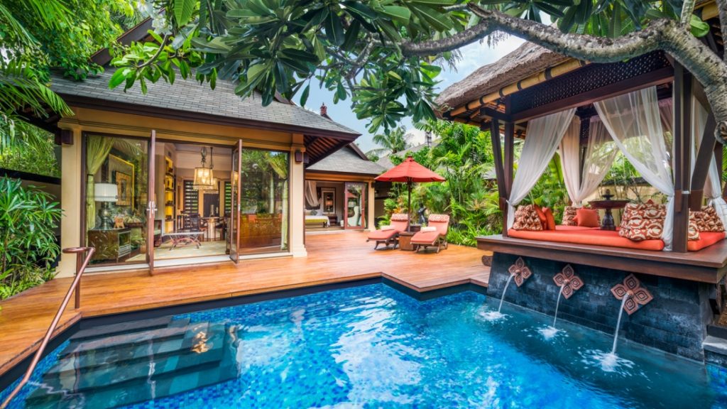 The Gardenia Villa comes with a private pool! (Photo courtesy of St. Regis Bali)