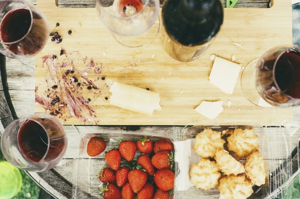still-life-with-cutting-board-wine-glasses-and-strawberries-1024x679.jpg