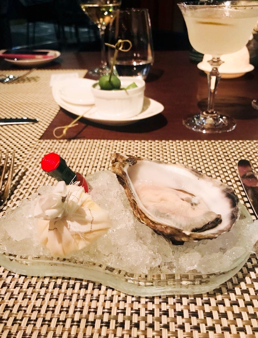 Galvin Dubai oysters.JPG