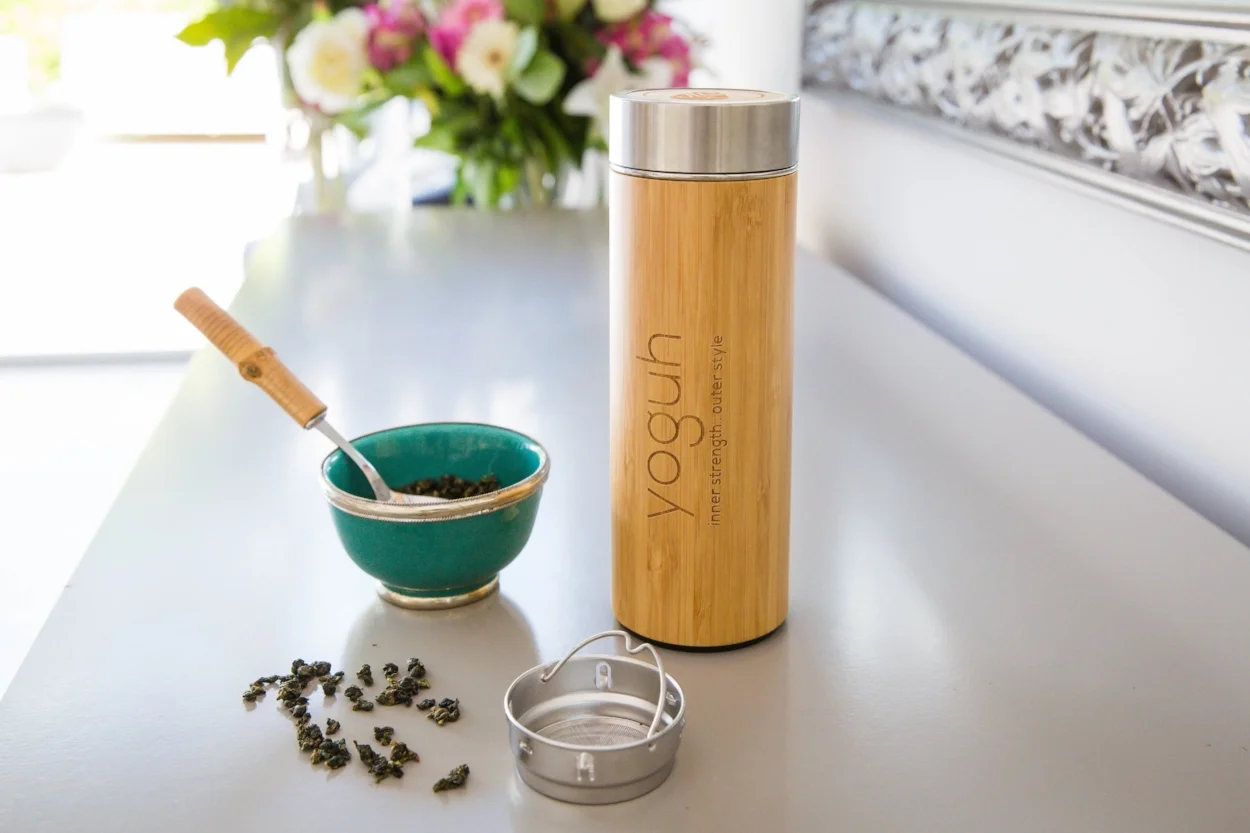 Yoguh - Bamboo Insulated Bottle
