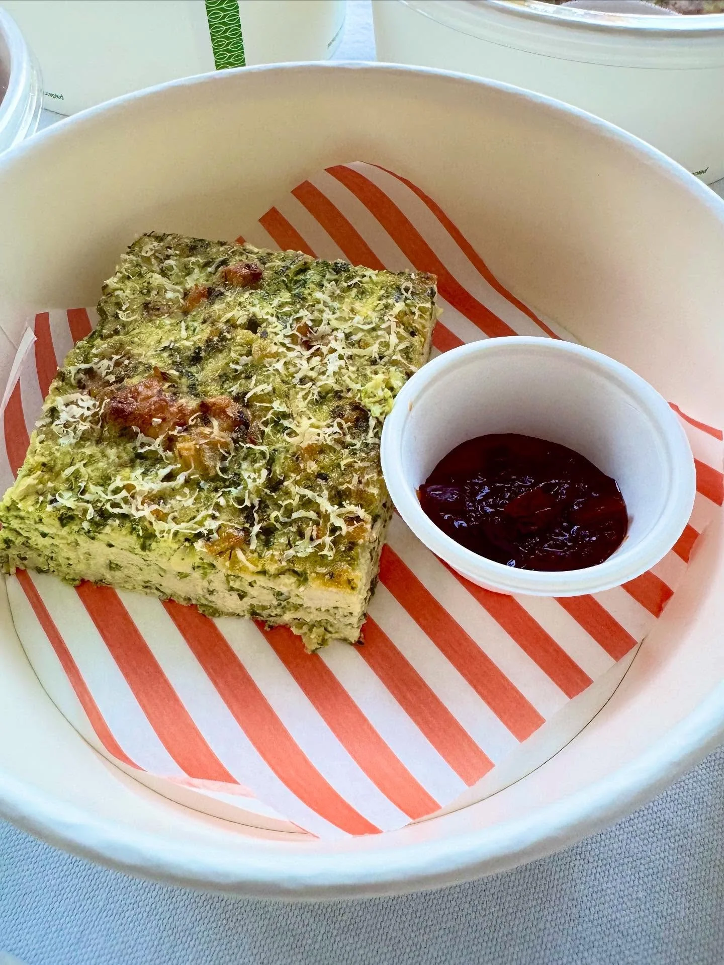 Herb frittata &amp; chilli jam 🌱