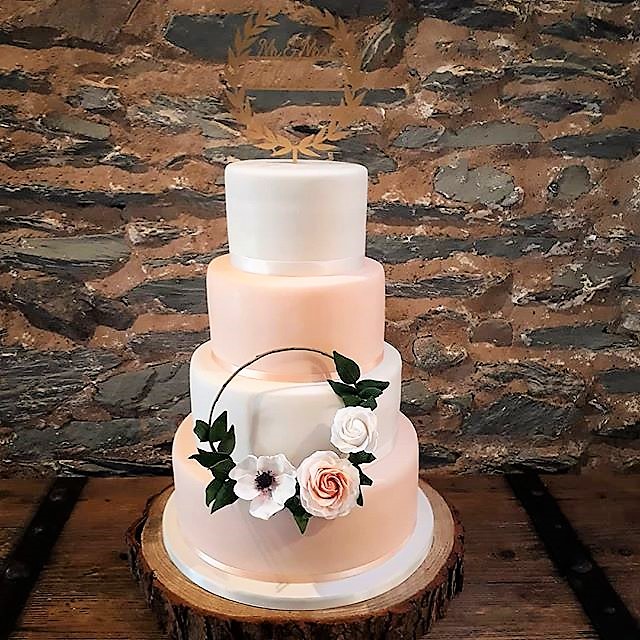 The Sweet Stuff Wedding Cakes | Nottingham