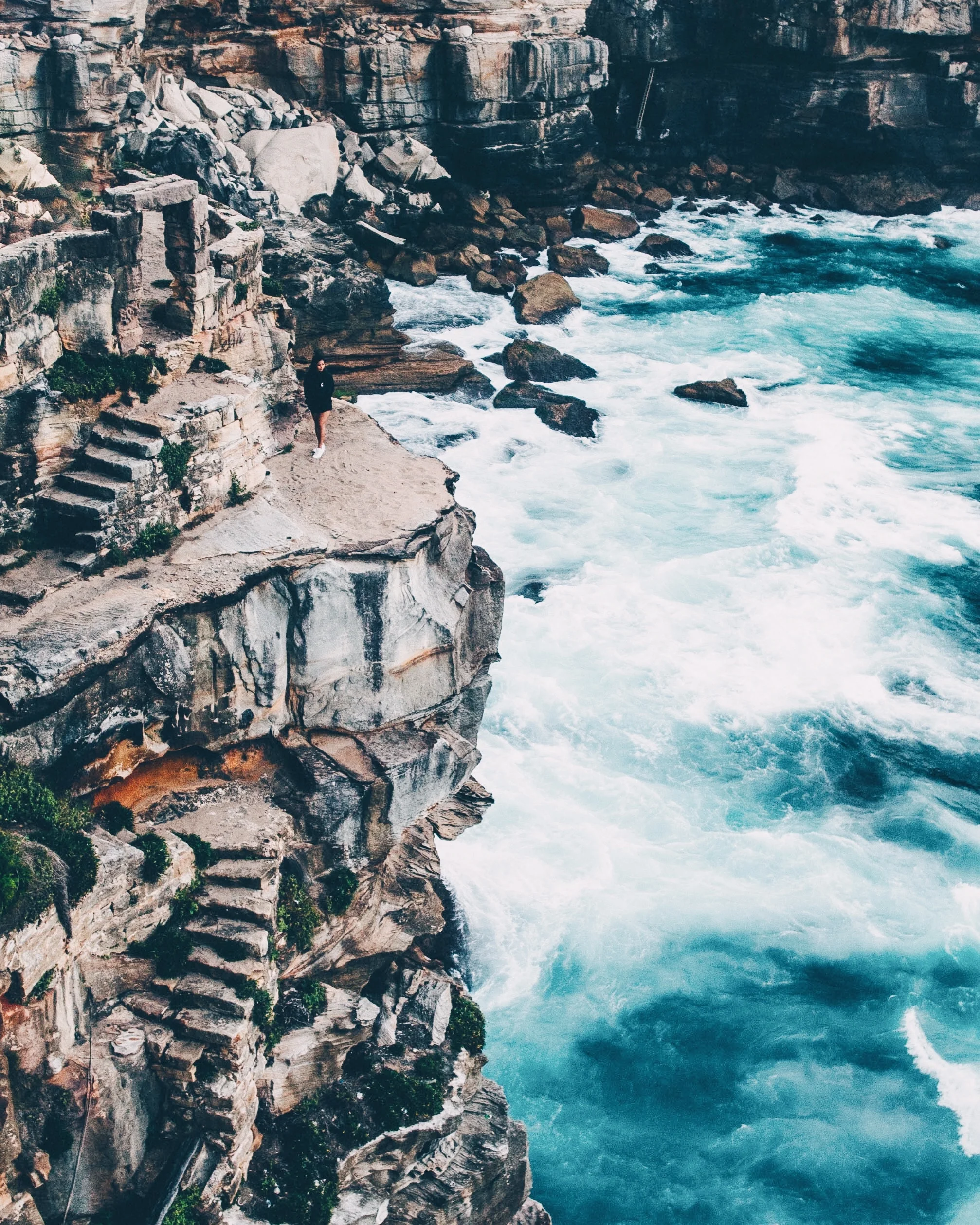 sacha-styles-565582-unsplash.jpg