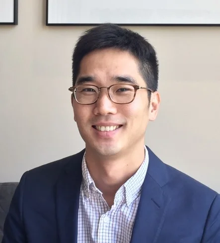 Dr. Sangho Che