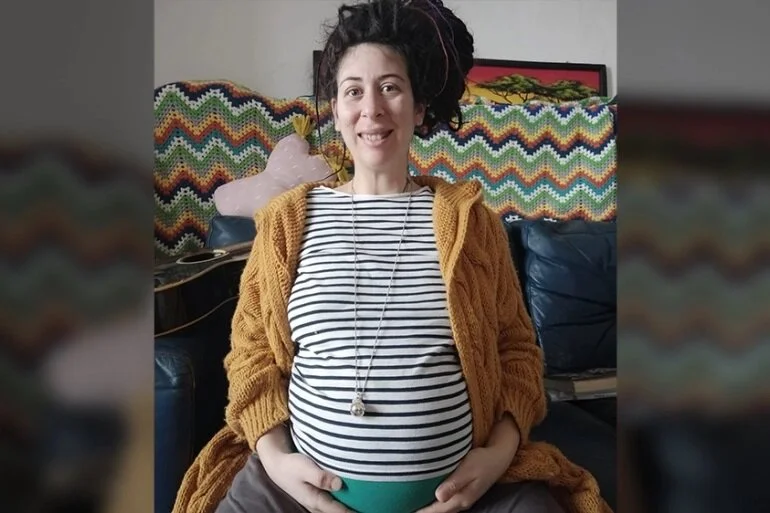 Al jazeera pregnant pic.jpg