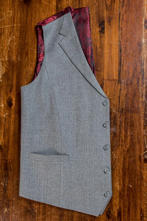 Met De Hand Gemaakt Licht Grijs Vissengraat Vest 9740 4.jpg