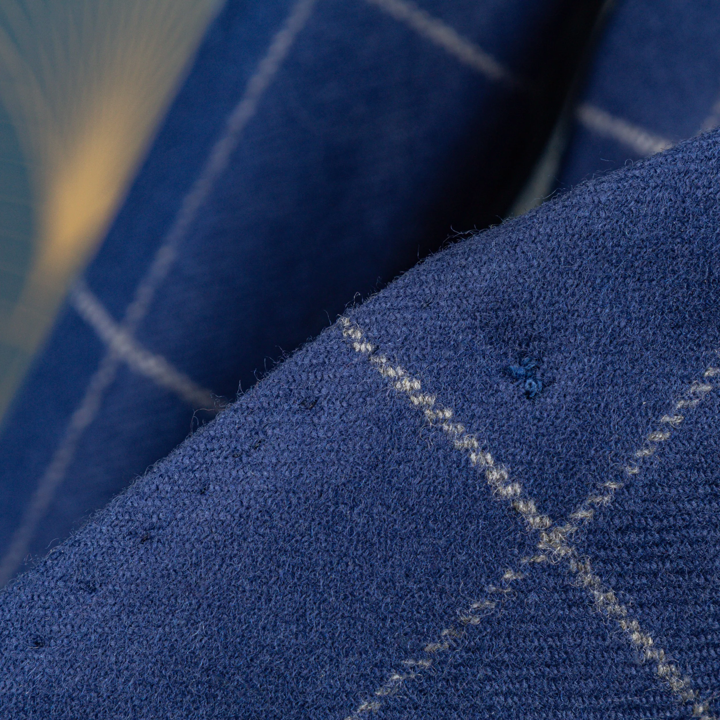 French Blue wol-cashmere flanellen pak met Windowpane ruit - Holland & Sherry-12.jpg