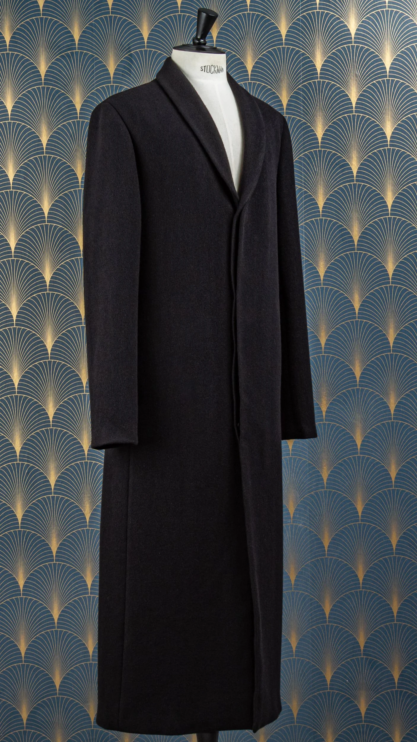 Overcoat op maat met shawlkraag - Maatwerk naar eigen ontwerp-2.jpg