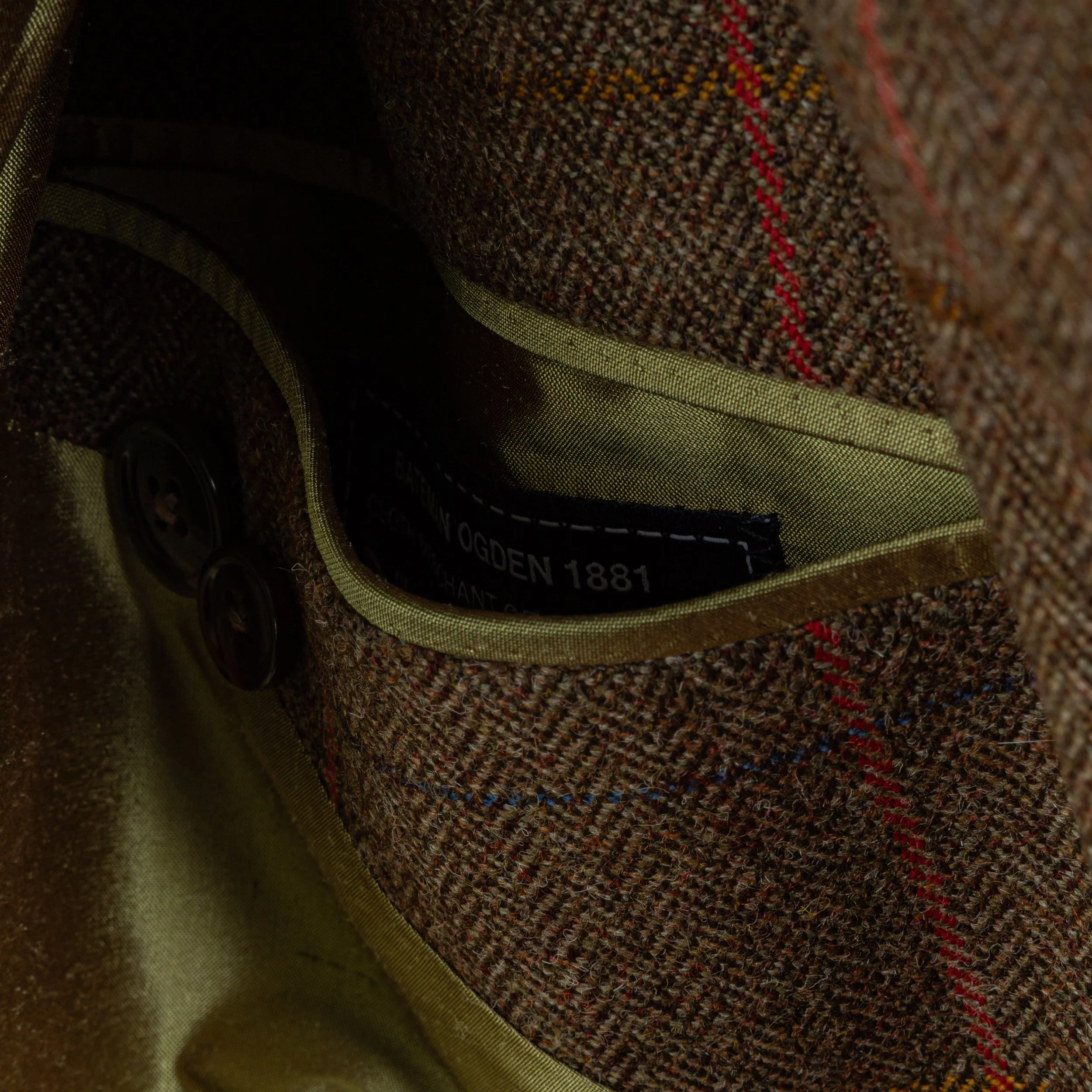 Outdoor jas op maat in Britse country tweed - Bateman Ogden Glenhunt-22.jpg