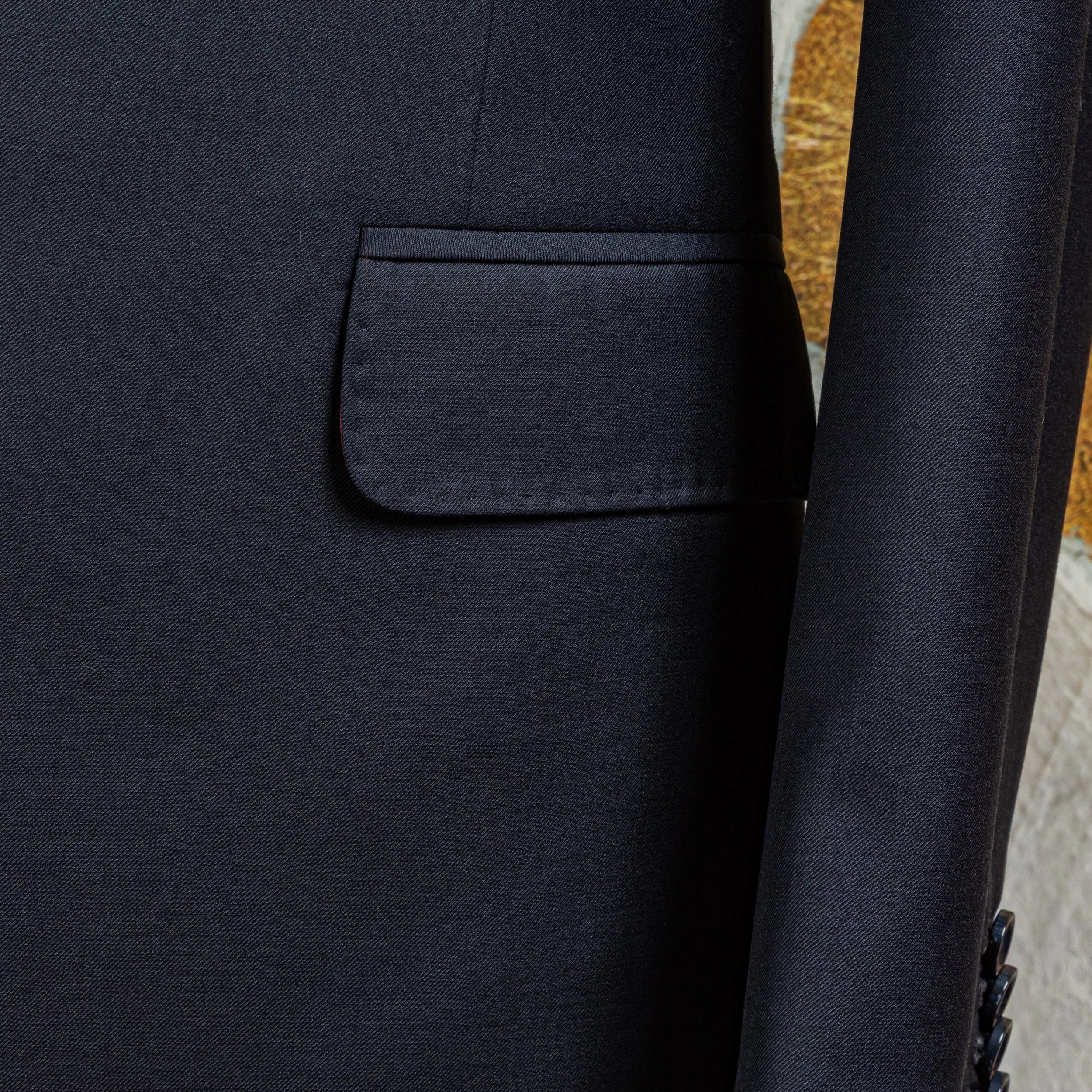 Napolitaans maatpak in Dark Navy - Handgemaakte details-8.jpg