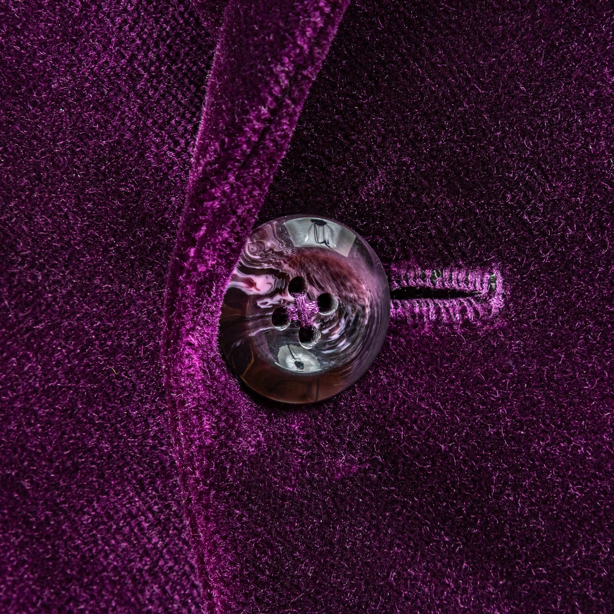Aubergine Dinner Jacket met Double Breasted Gilet in Fluweel - Holland & Sherry-14.jpg