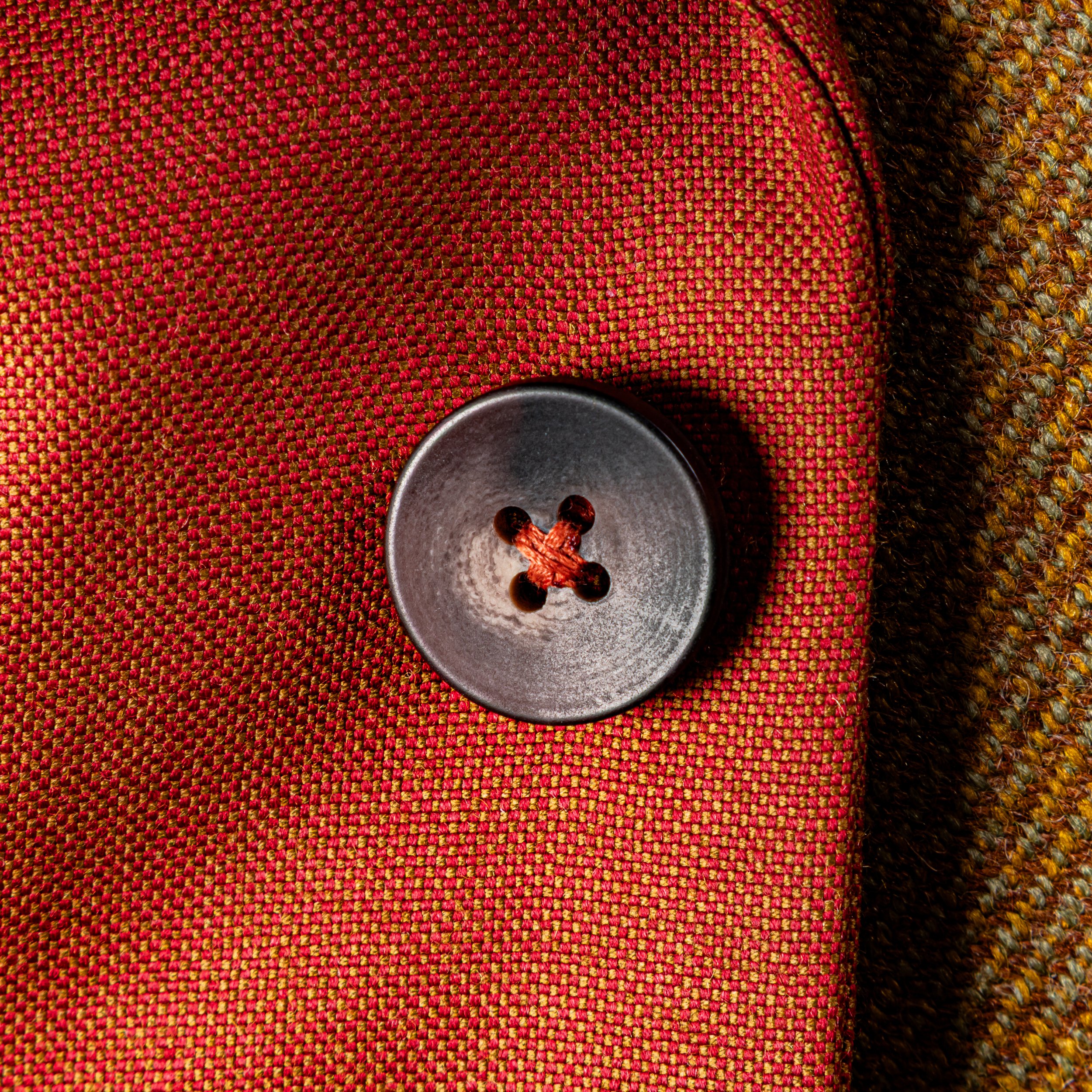 Oranje 3-delig trouwpak met mosterdgeel gilet - Bateman Ogden-4.jpg