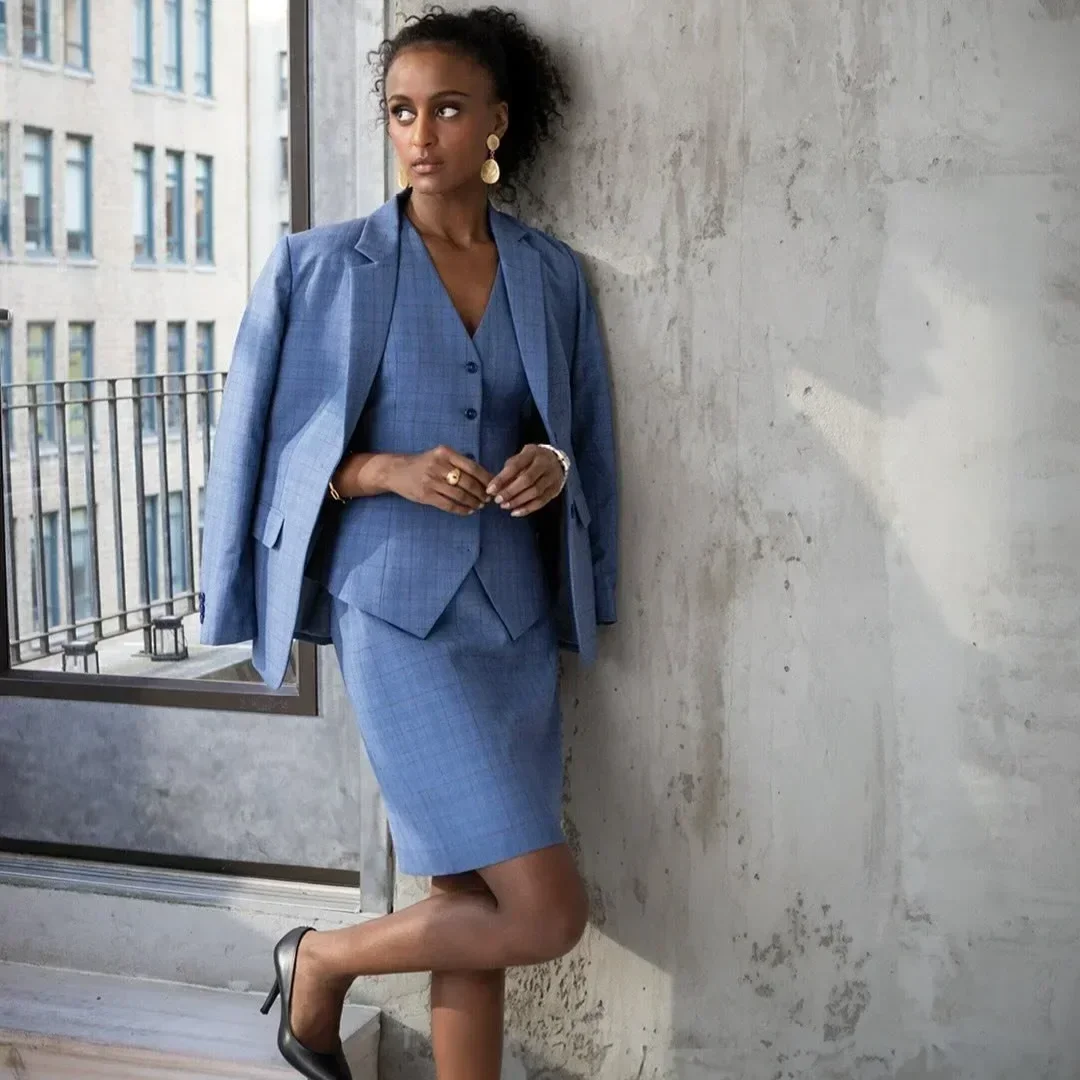 Blauw maatpak dames - 3-delig mantelpak met colbert gilet rok