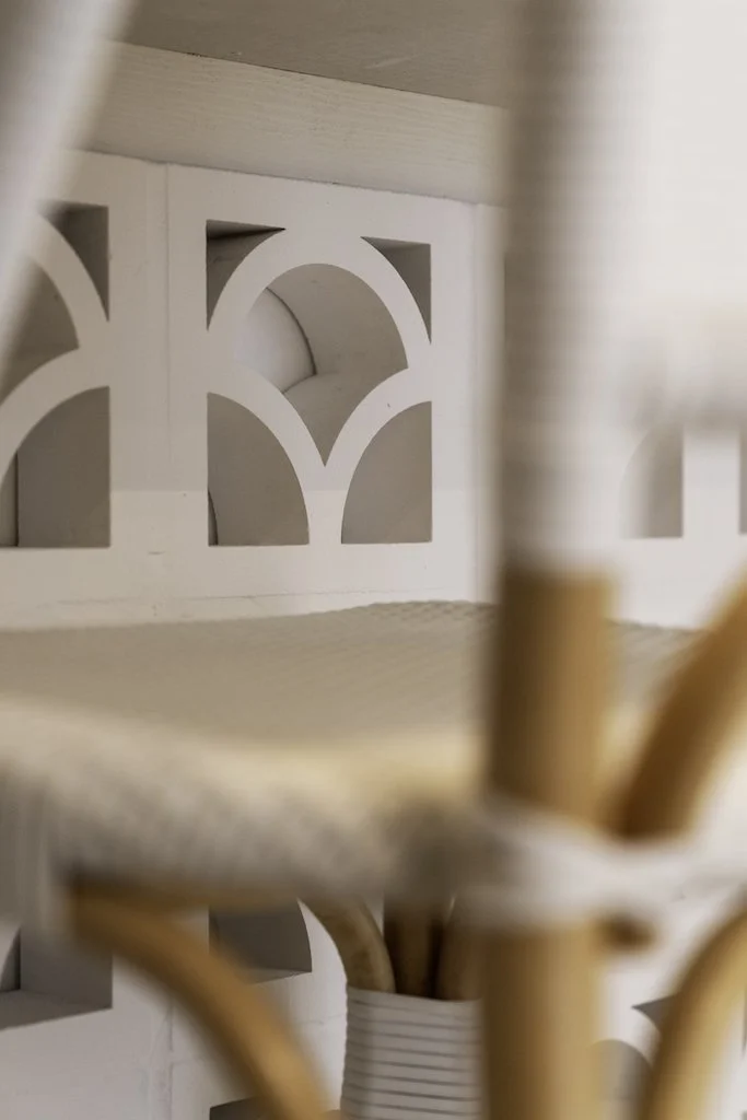 Dining-Details-Peninsular-Breeze-Block.jpg