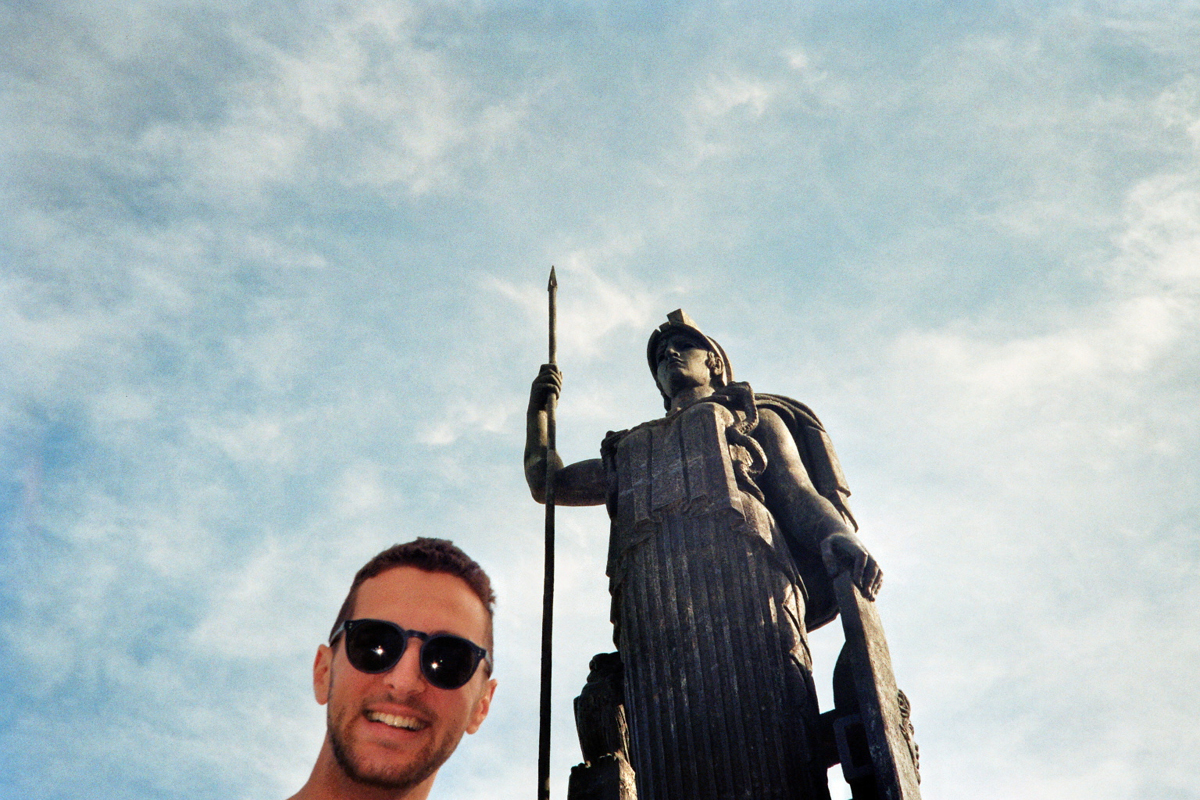 JogoMember_30_JonKaye.jpg