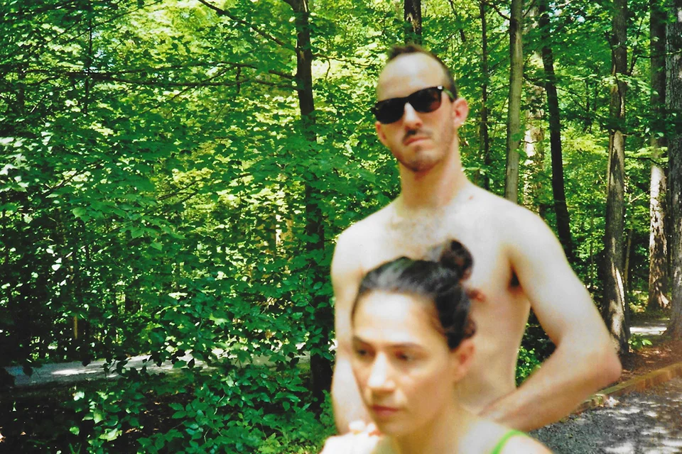 JON READ STREET TEAM. Though Jon Read has yet to contribute a single second of his time to Jogo, he was nonetheless granted street team status on the strength of his Mr. Vassar 2009 dance routine.