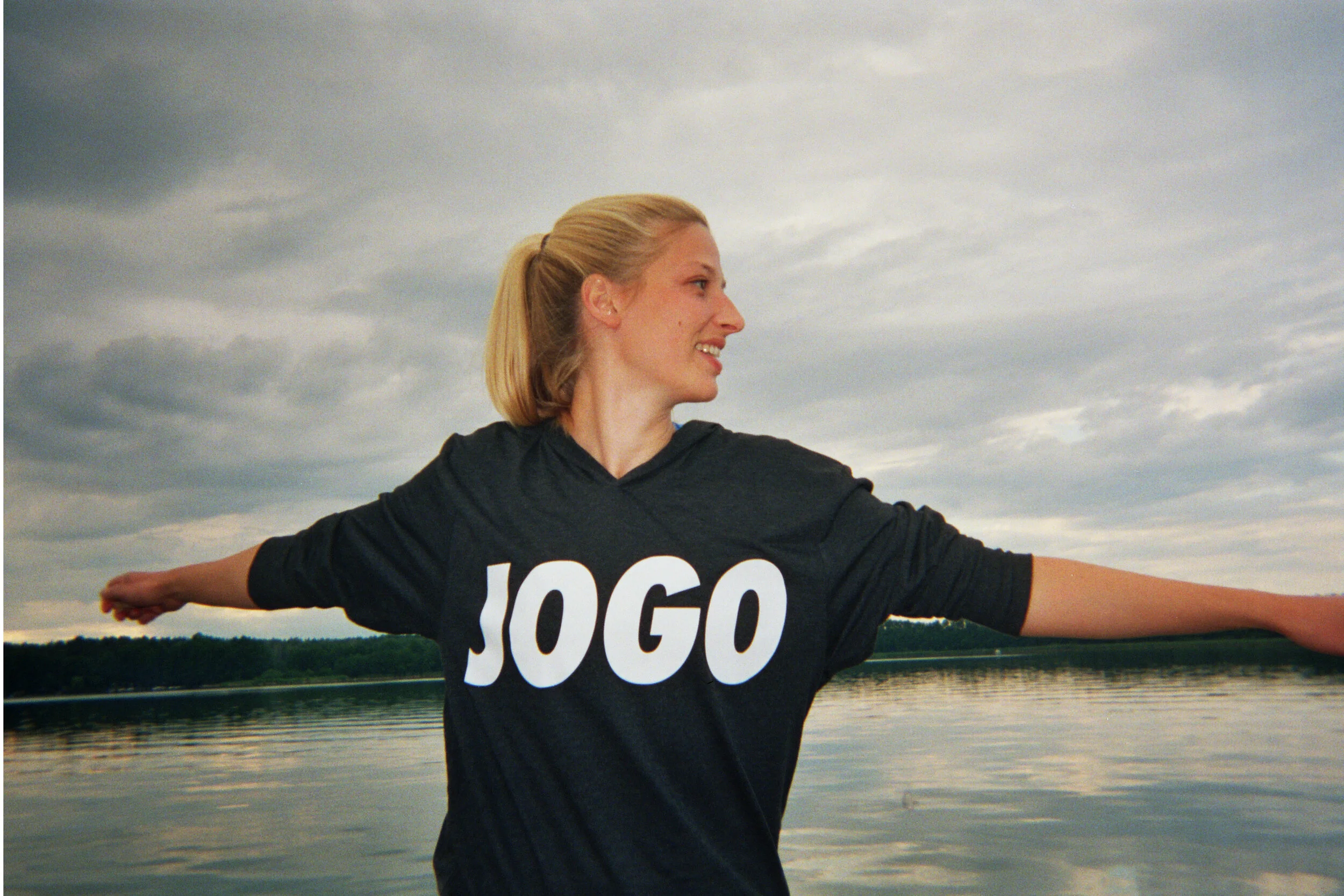 WIEBKE SCHMANS Supreme Leader of Jogo Bonito and undisputed on-field leader. When she's not too busy skiing, she can be found putting the team on her back and carrying us to victory. Prolific user of the winky emoji.