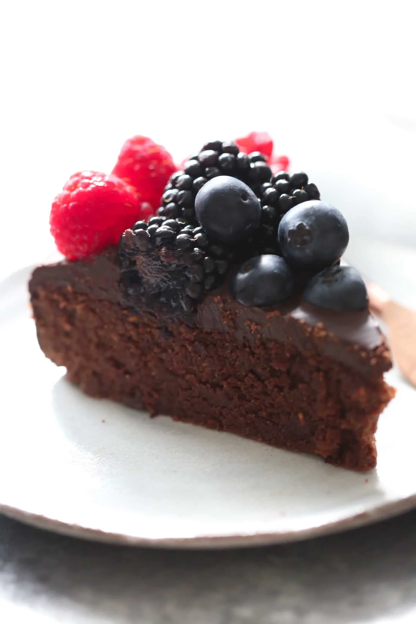 Low-carb-flourless-chocolate-cake-3.jpg