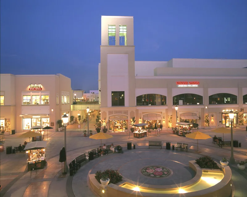 PaseoColorado-Piazza_800.jpg