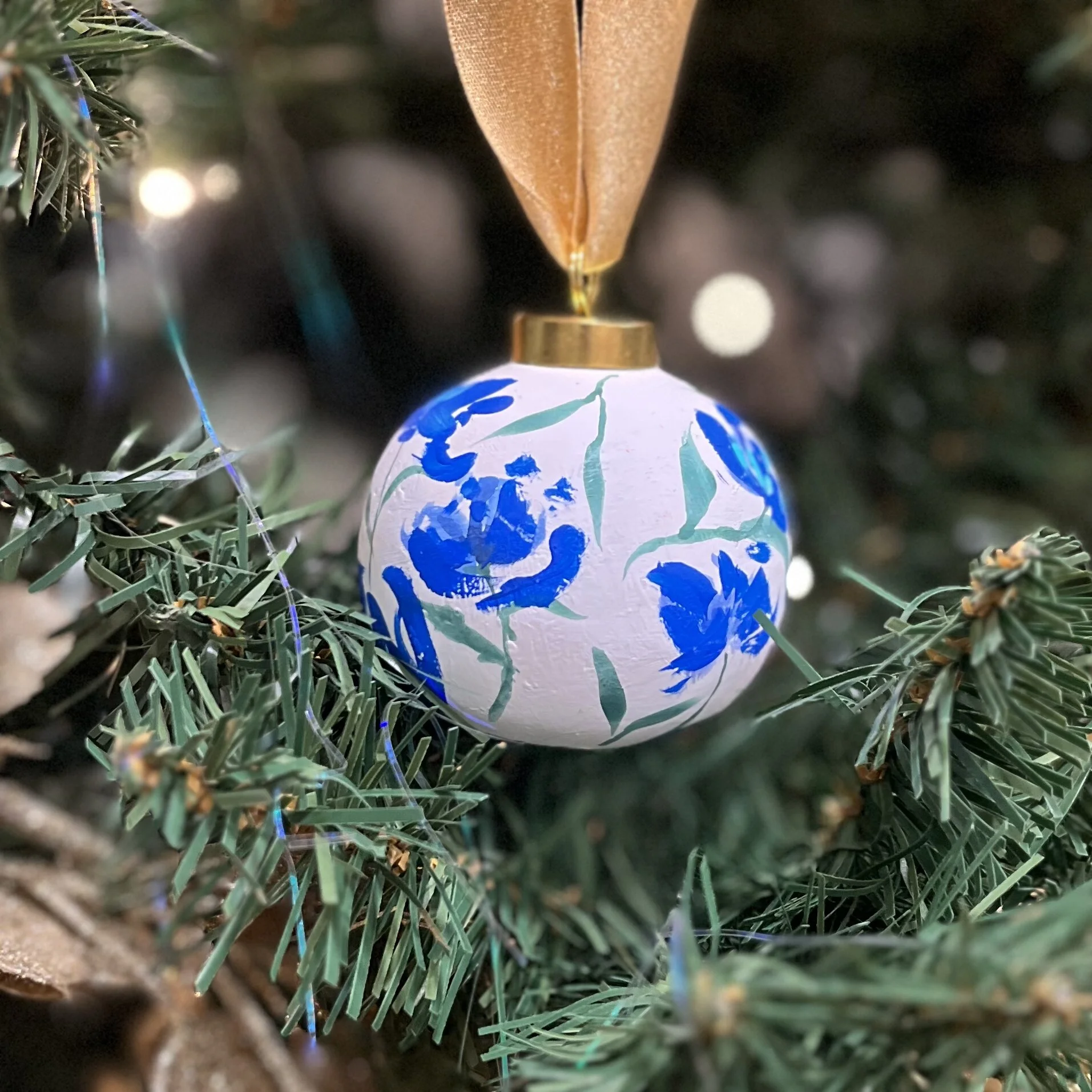 EF37DB24-B389-4148-A93D-3B14C19463D1