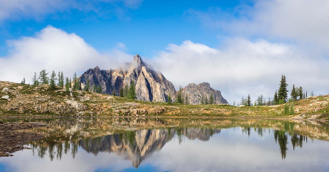 Finally, the clouds started to burn off, and I could see the summit of Mt. Hardy.