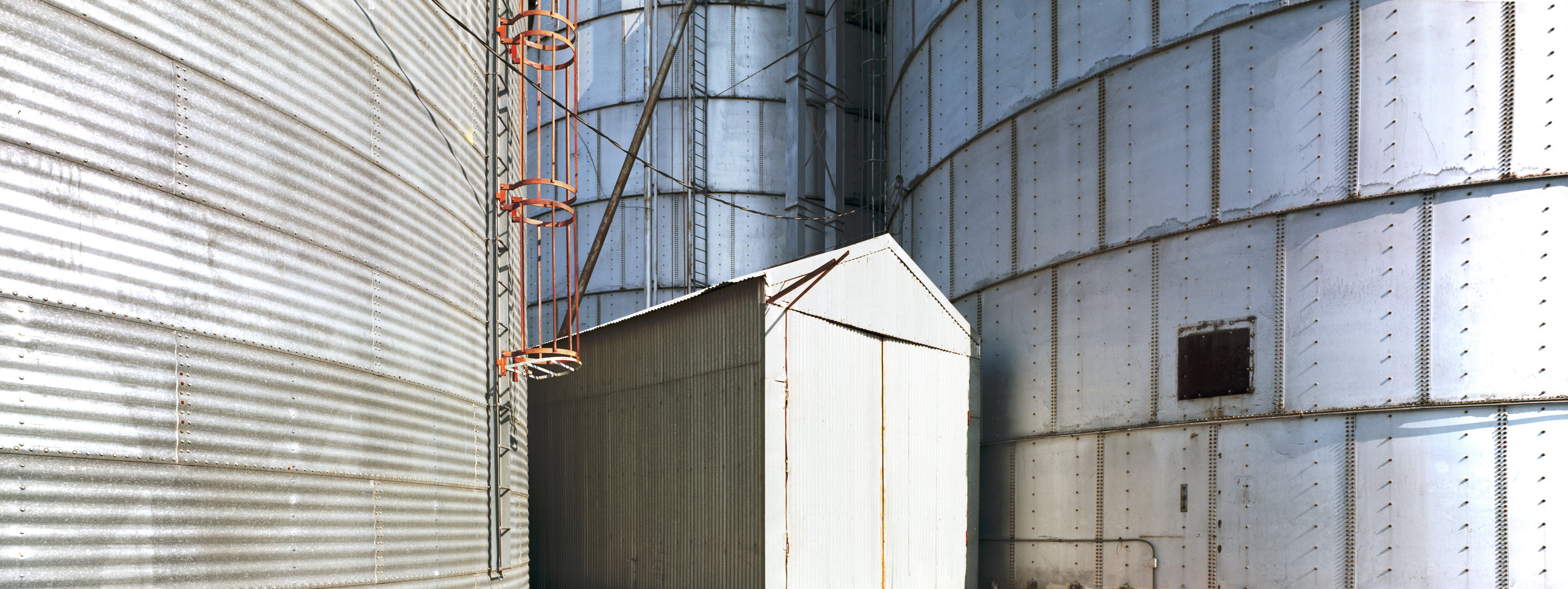  Washtucna, WA grain elevators. Ektar 100, 1/30 sec, f/18. 