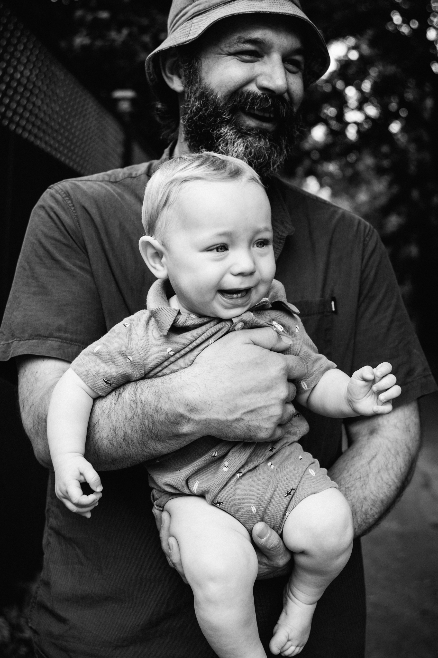 20180627_photo-de-famille-dans-ruelle-de-villeray-photographe-lifestyle-montreal-031-2.jpg