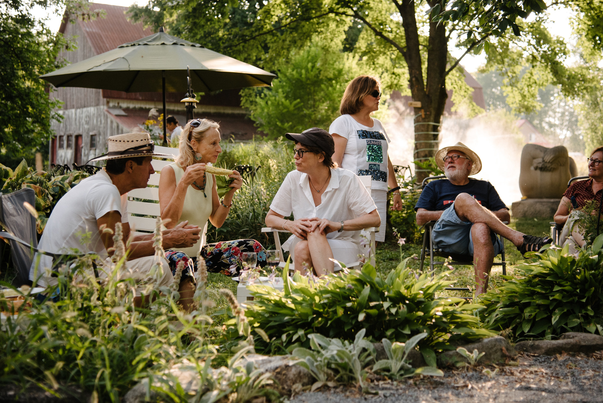 photo-evenement-epluchette-de-ble-d-inde-mechoui-tournoi-de-petanque-photographe-lifestyle-famille-a-montreal-306.jpg