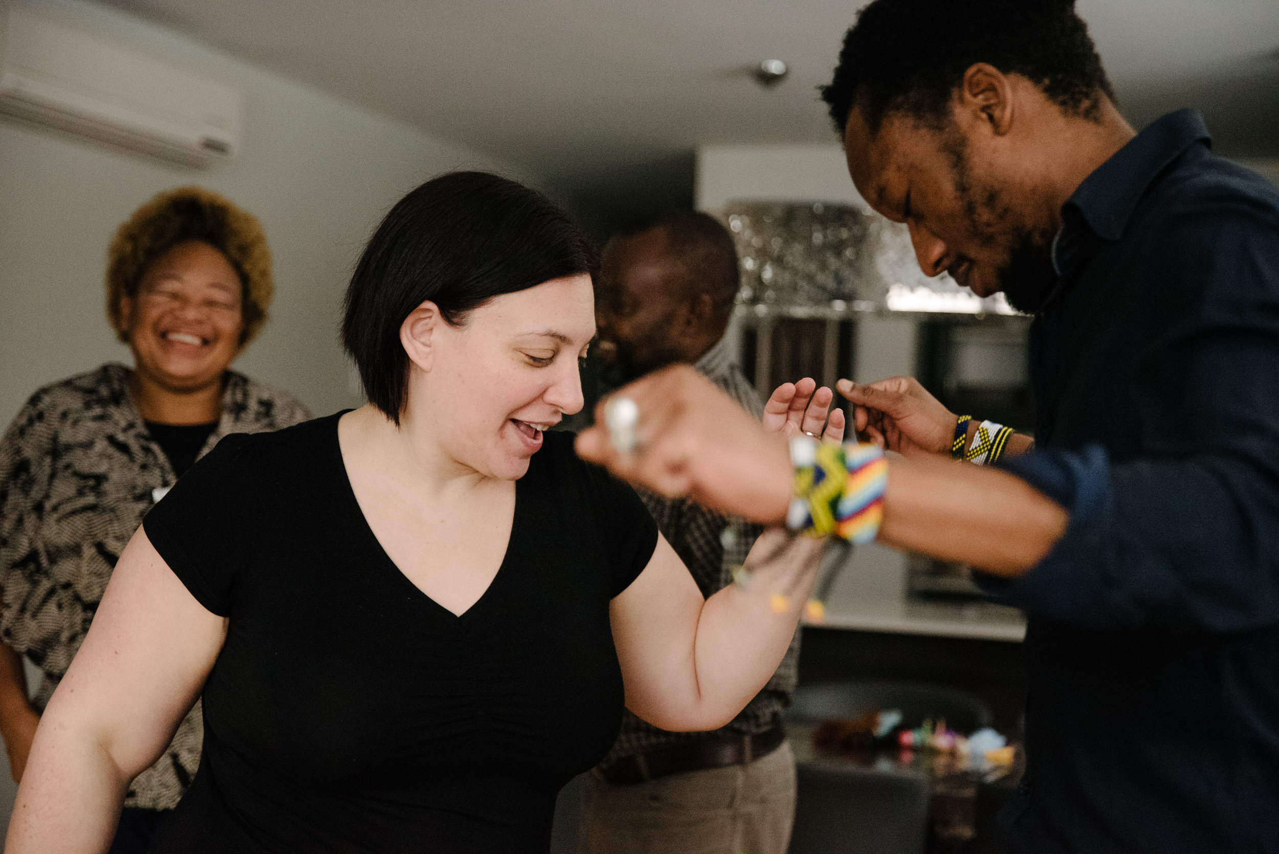 photo-de-danse-dans-l-appartement-photographe-de-famille-a-montreal-marianne-charland-1478.jpg