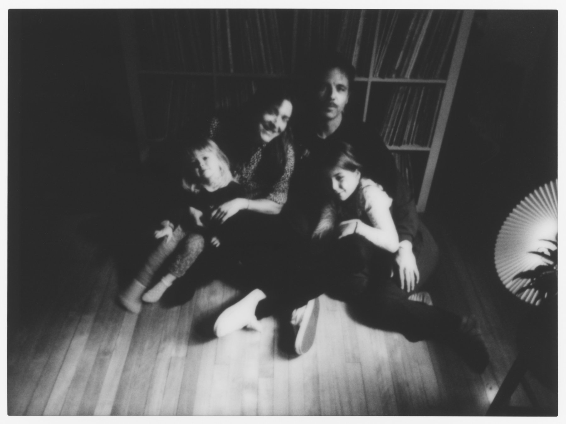 seance-photo-analogique-famille-photographe-film-et-super-8-a-montreal-marianne-charland-53.jpg (copie)
