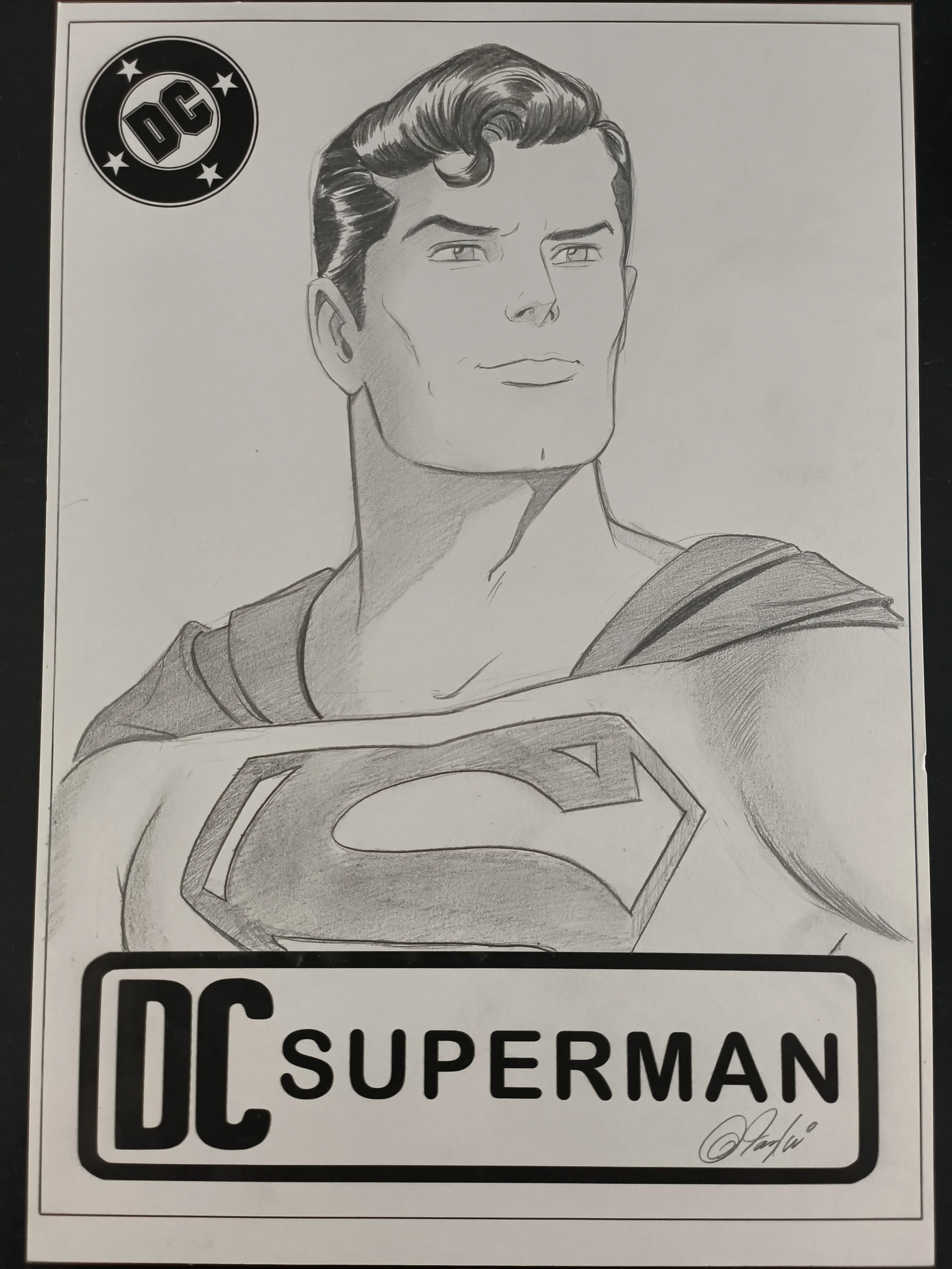 SUPERMAN PENCIL SKETCH & COMICS PACK