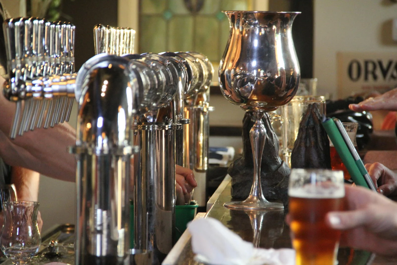 Bar 2.jpg