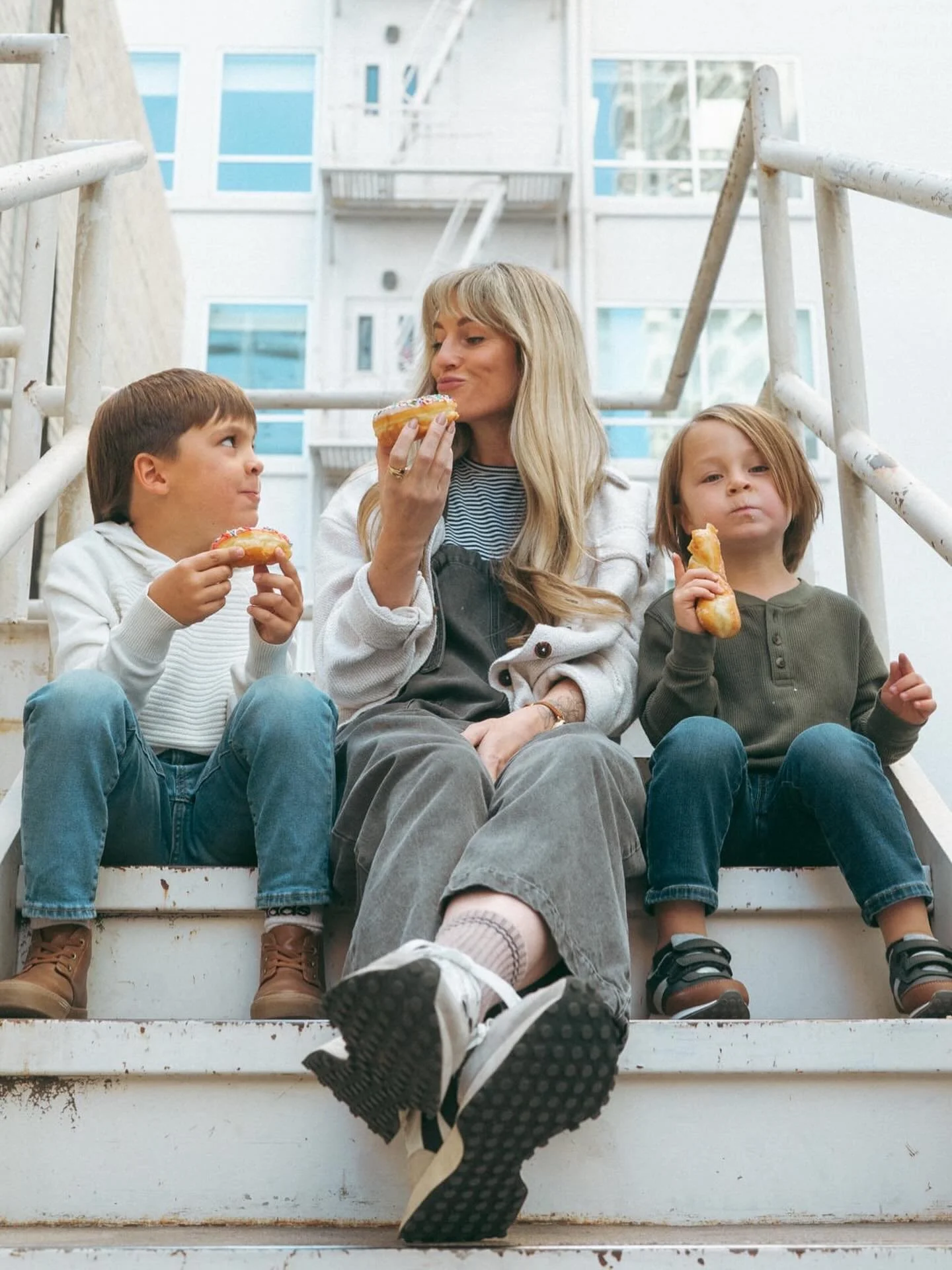 Public service announcement. ✨

Photo shoots should be fun.
They should capture time as it really is.

If you feel stressed and flustered&hellip; that&rsquo;s not fun.

If you have to beg people to participate&hellip; that&rsquo;s not fun.

If you&rs