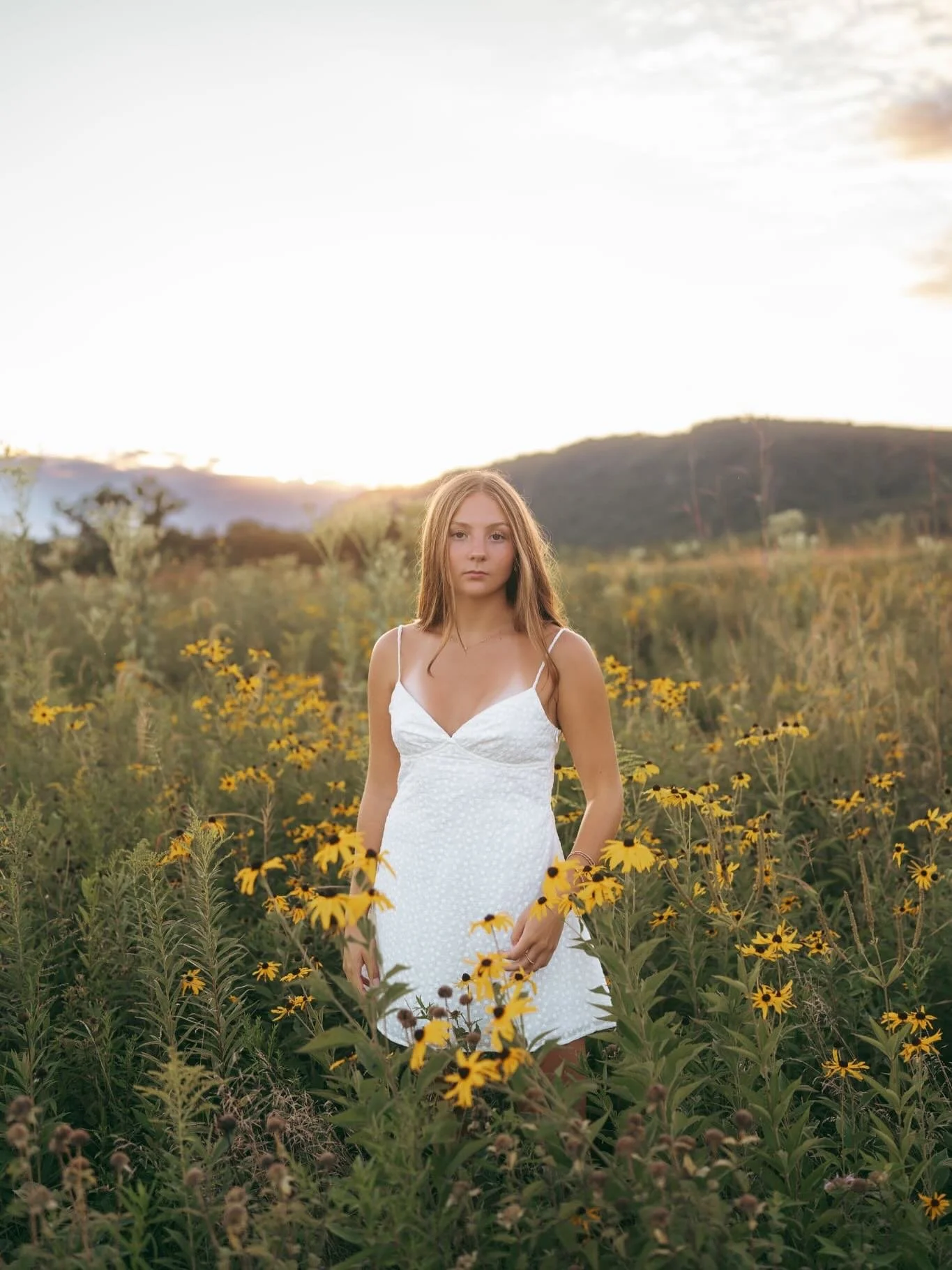 My biggest photography flex?

I once photographed a QUEEN. 

Literally. Taylor went from senior session stunner to Homecoming royalty and I can&rsquo;t think of anyone more deserving. She&rsquo;s the kind of beautiful that shines from the inside out.