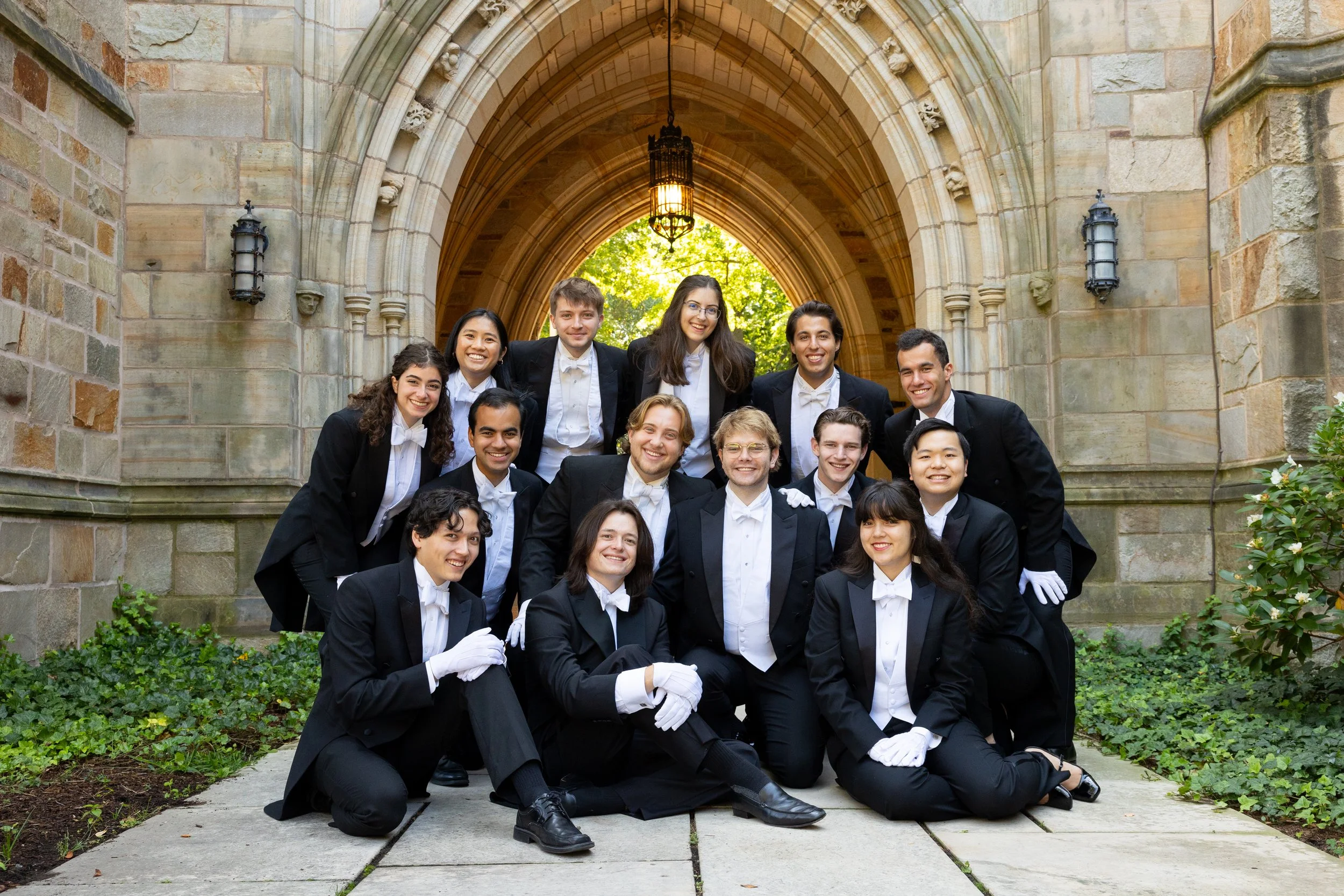Whiffenpoofs in Westport | Christ and Holy Trinity Church