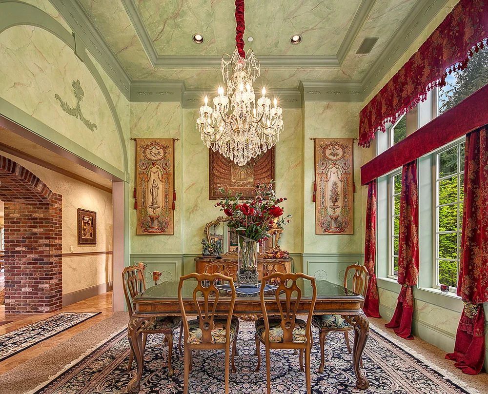 diningroom_mls.jpg