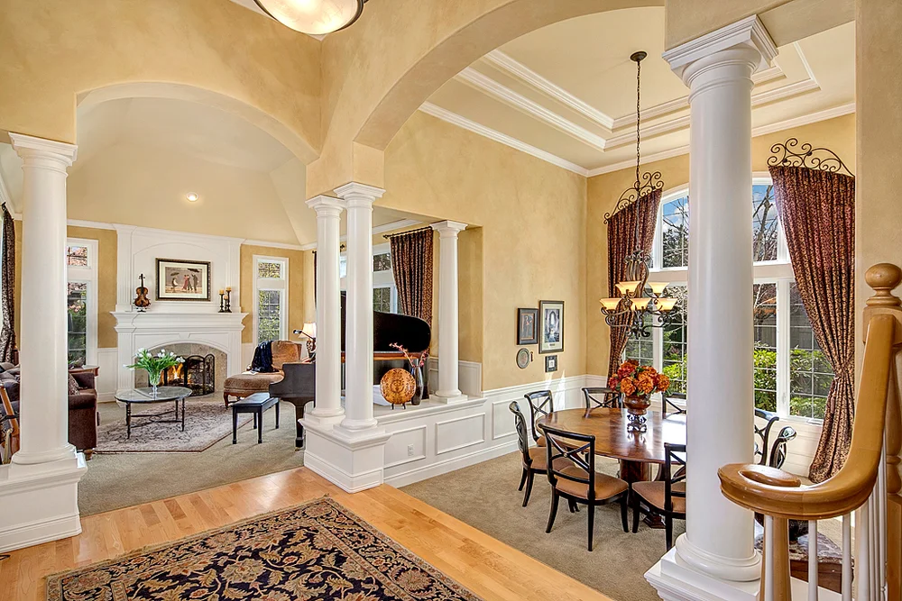 diningroom2_mls.jpg