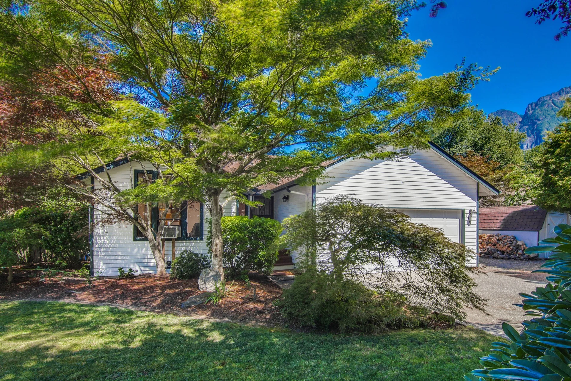 SOLD! Charming Mt Si Meadows Rambler for $580,000